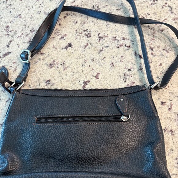 Chaps black leather purse - Picture 2 of 3